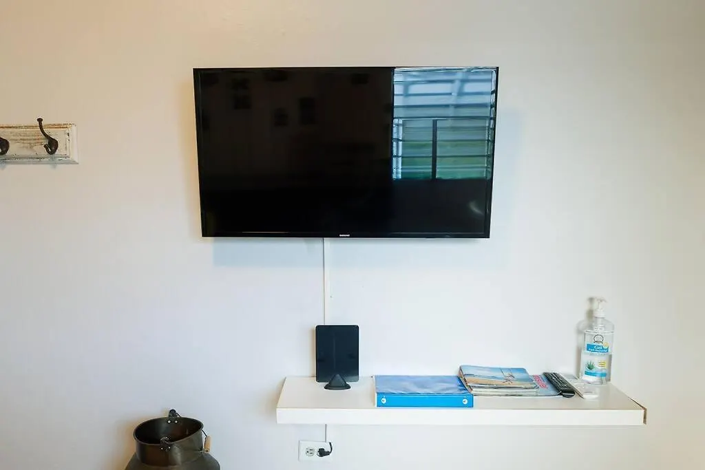 203-Tranquil Renovated Charm In The City, Near The Beach With Free Parking San Juan Apartment