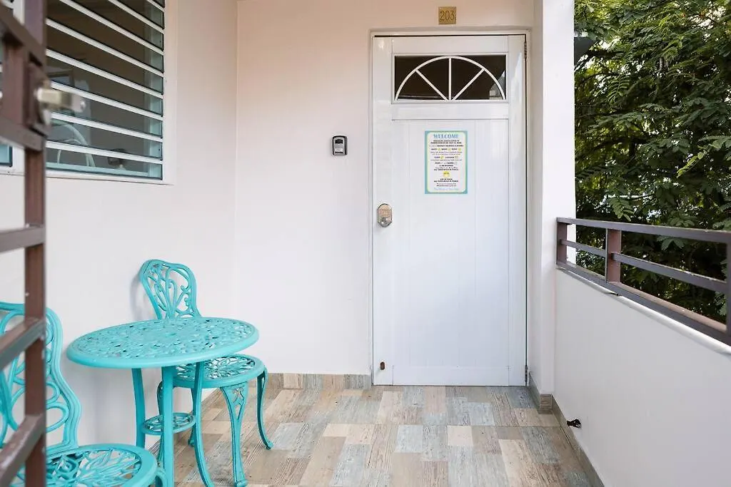 Apartment 203-Tranquil Renovated Charm In The City, Near The Beach With Free Parking San Juan Puerto Rico