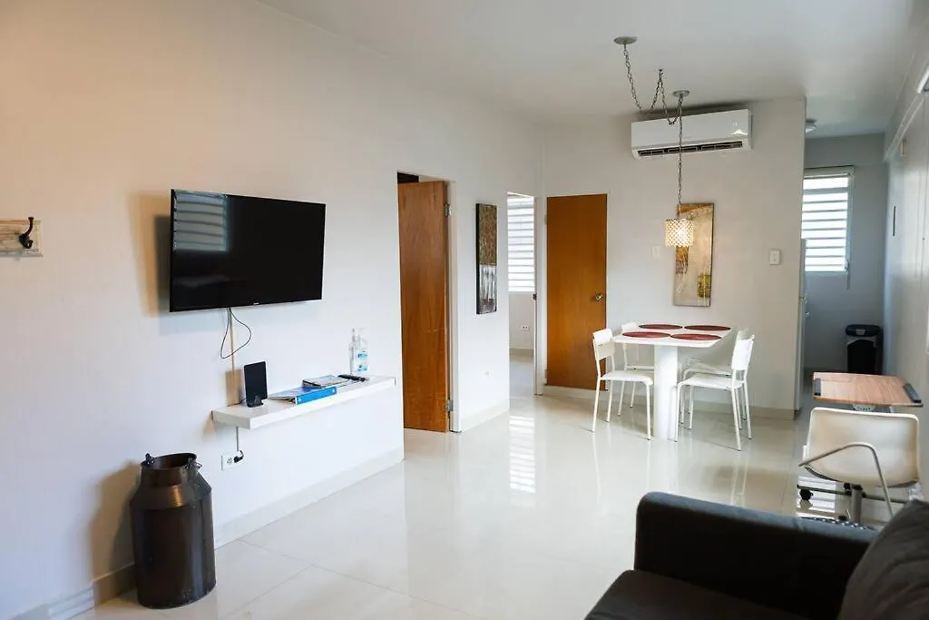 Apartment 203-Tranquil Renovated Charm In The City, Near The Beach With Free Parking San Juan
