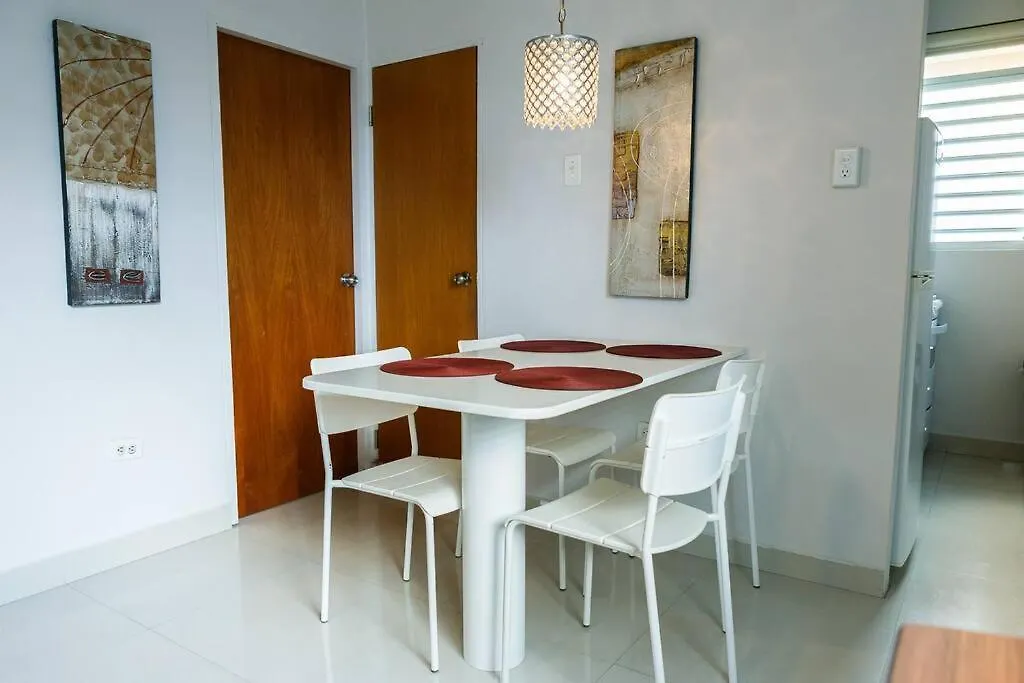 Apartment 203-Tranquil Renovated Charm In The City, Near The Beach With Free Parking San Juan